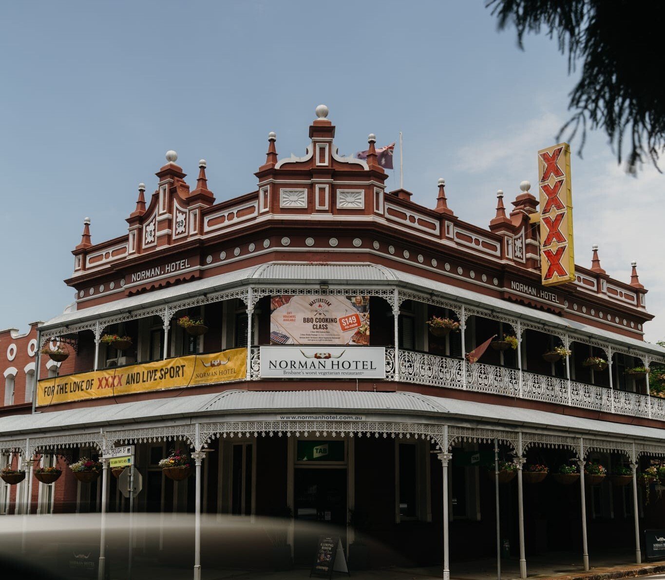 Big Lunch, Big Impact: Norman Hotel Fires Up the Grill for Soldier On